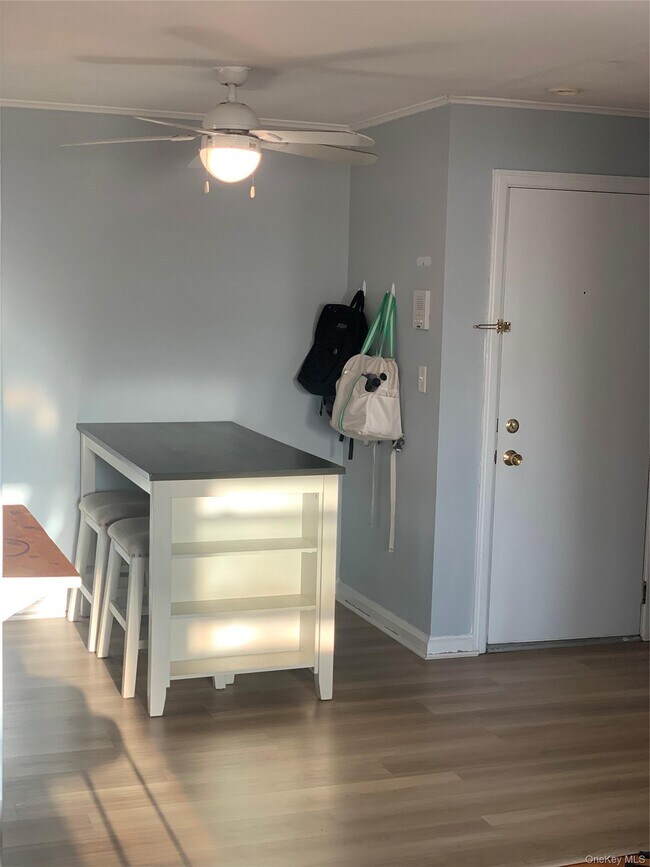 570 E Broadway Unit 2A