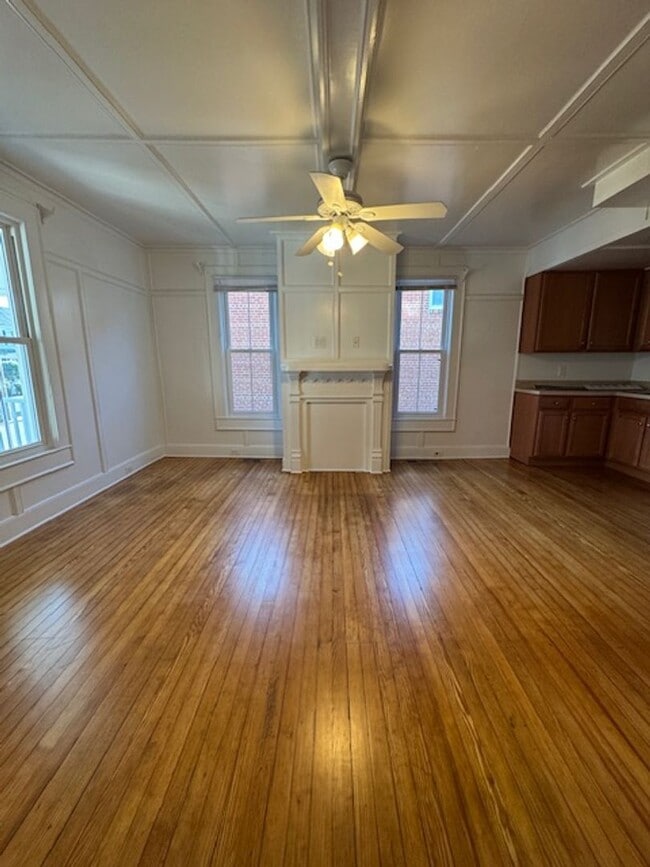 Photo - 205 Sir Walter Raleigh St Unit A