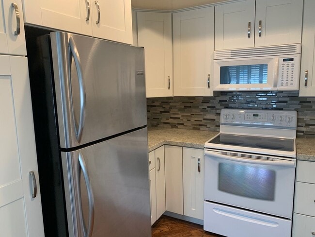 Photo - Upgraded 2bdrm in Mission Viejo Unit 104