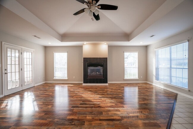 Photo - 3 bed 2 Bath townhome in a great location