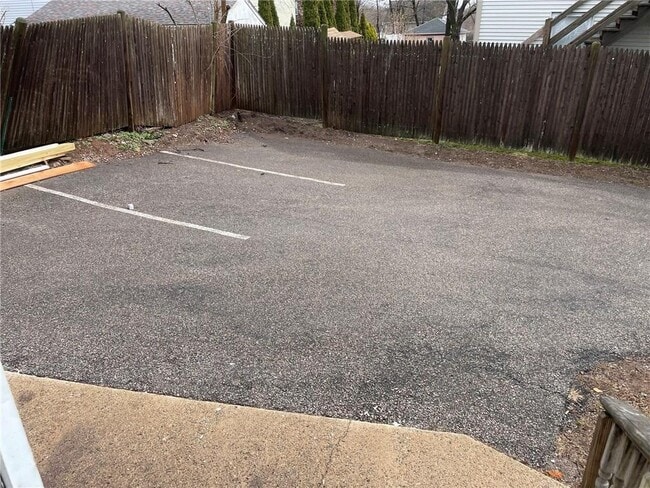 Photo - 318 Elm St Unidad 1