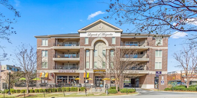 Modern Downtown Auburn Condo – Walk to Too... - Modern Downtown Auburn Condo – Walk to Too...