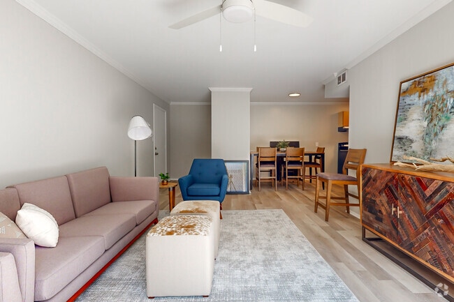 2BR - 1BA, 930SF - DMG Mountainside