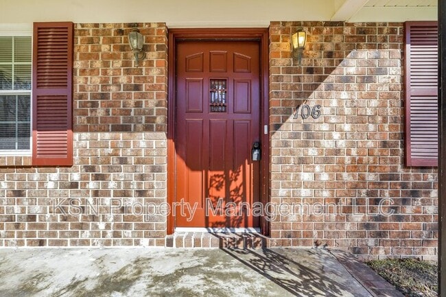 Photo - 106 Holly Ave