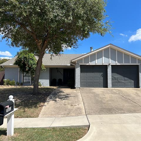 Photo - 6441 Westridge Dr House