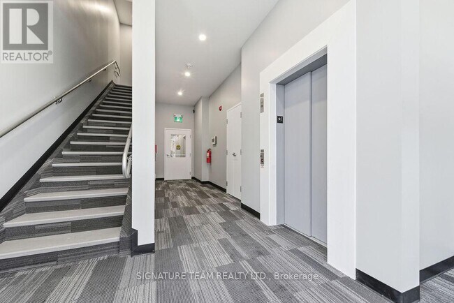 Photo - 78 Queen St Unit 208