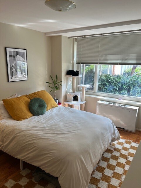 Photo - 1545 18th St NW Unit #113