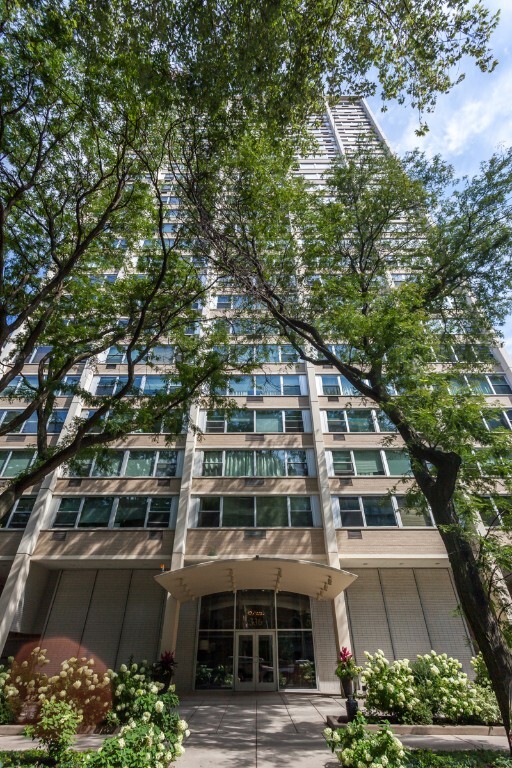 Photo - 336 W Wellington Ave Condo Unit 1705