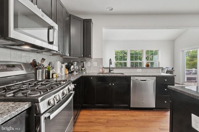 Photo - 2905 St Marys View Rd