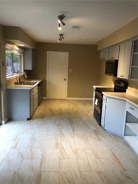 Photo - 7107 S Brook Dr