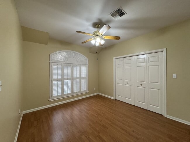 Photo - Eagle Creek Subdivision