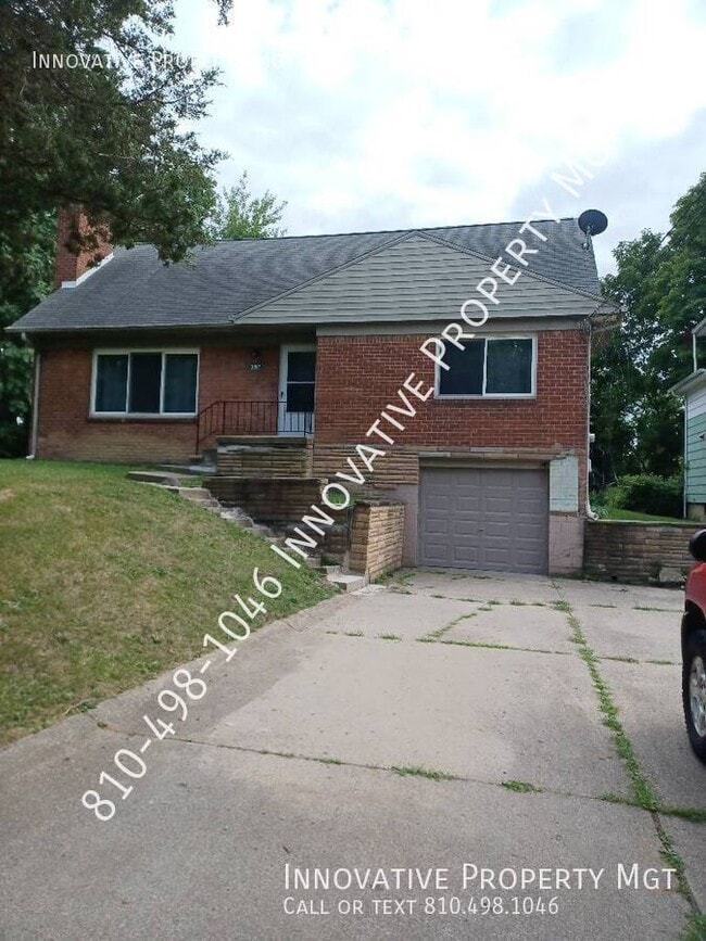 Building Photo - 3087 Hatherly Ave Rental