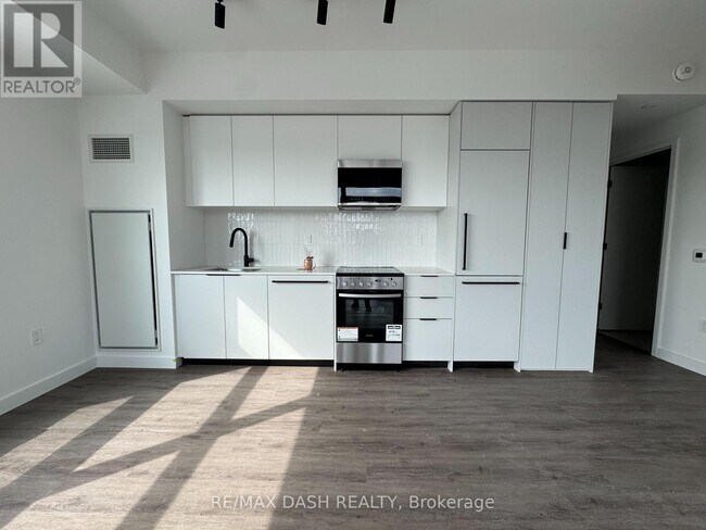 Photo - 1635 Military Trail Unité 328