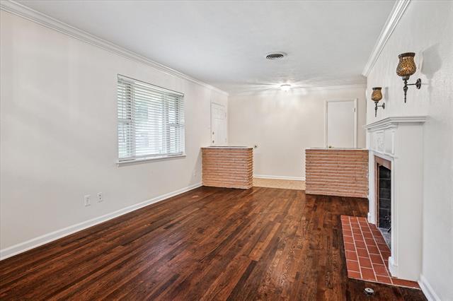 Photo - 1725 Mapleton Dr