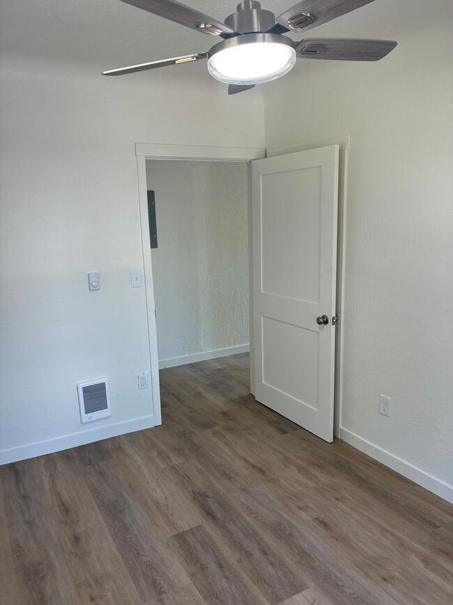 Photo - Garland Triplex Unidad 1
