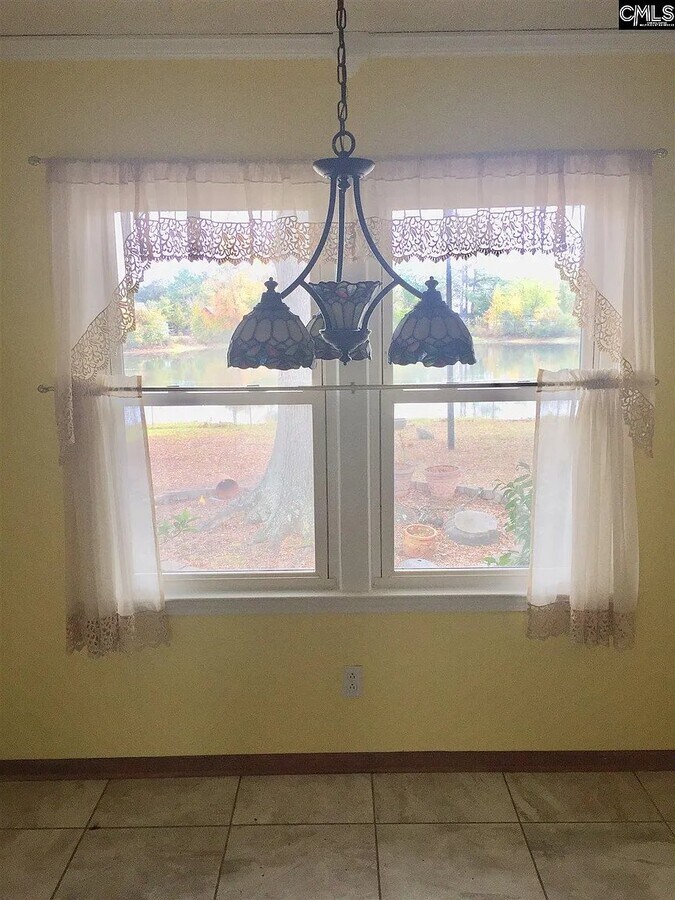 Photo - 215 Laurel Meadows Dr