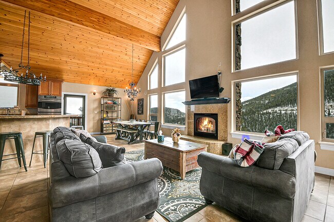 Photo - 11 Sawmill Creek Rd