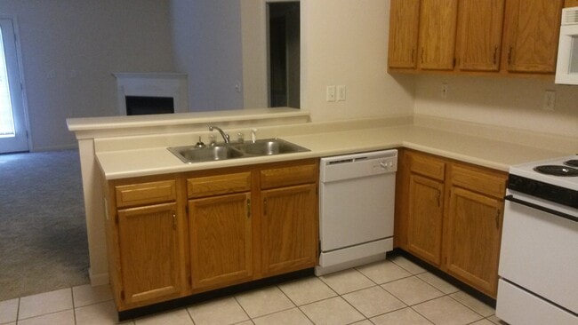 Photo - 2366 Edison Dr Unit 1