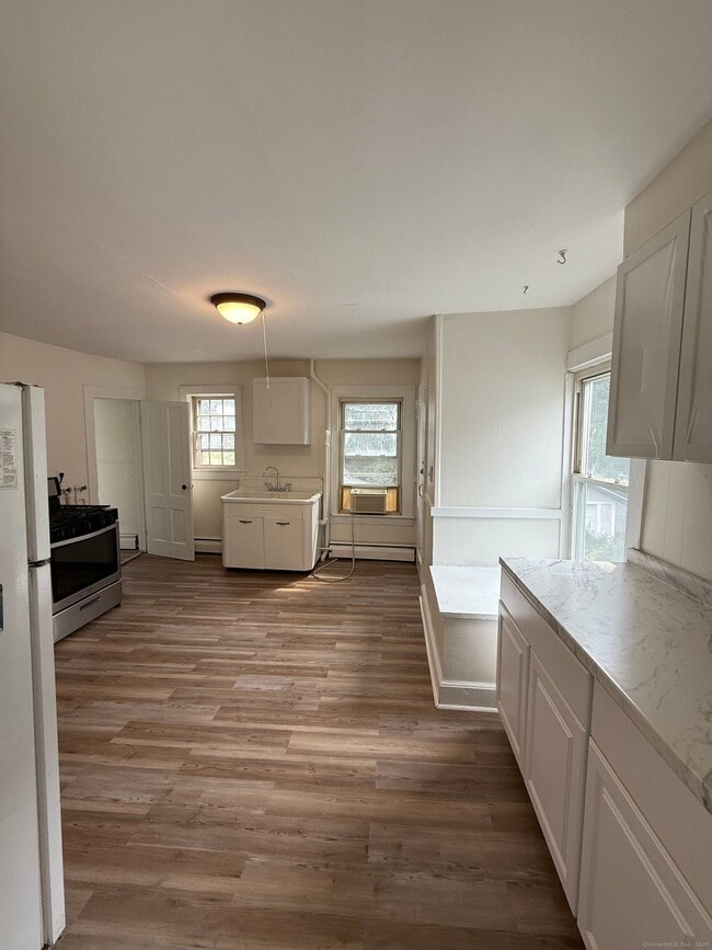 Photo - 291 Spruce St Unit 3