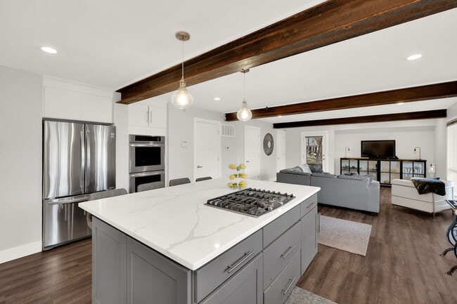 Photo - 2578 Dimple Dell Rd