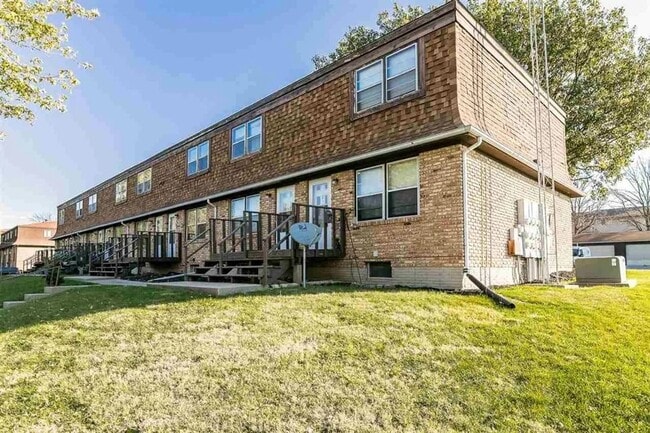 Beautiful Condo Close to University of Iowa - Beautiful Condo Close to University of Iowa