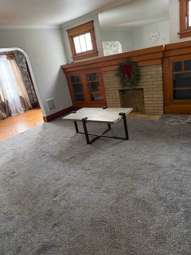 Photo - 604 Colvin Ave