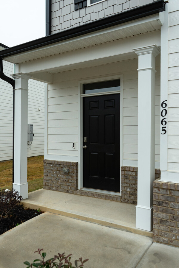Photo - 6065 Beadlow St