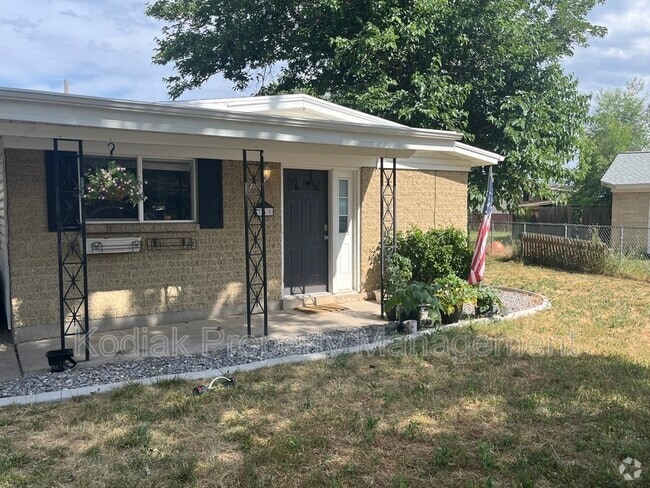 Building Photo - 768 N 150 W Rental