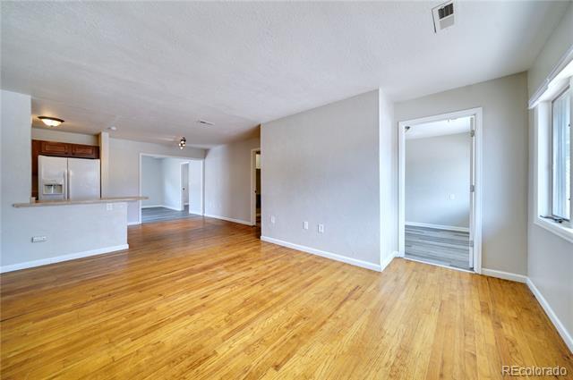 Photo - 318 Maplewood Dr