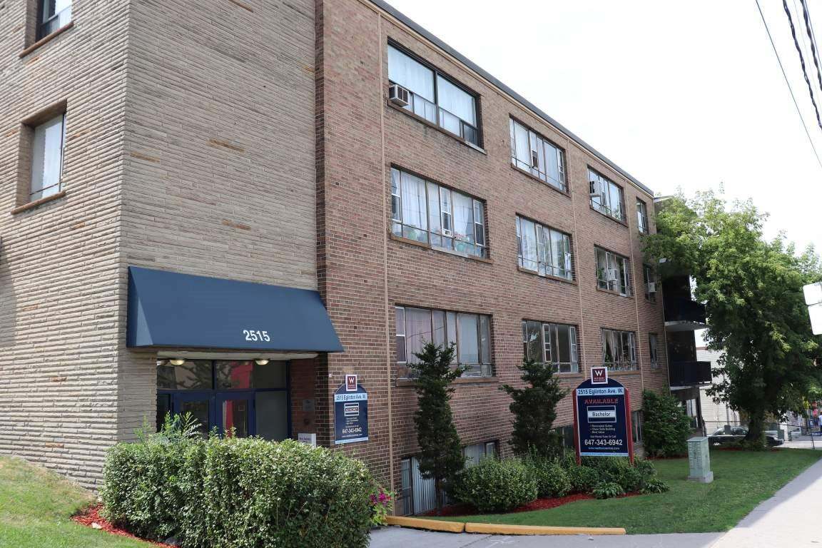 Photo - 2507-2515 Eglinton Ave W