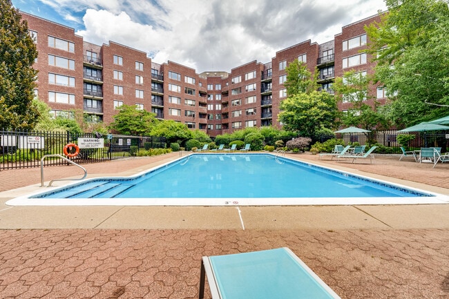 Devonshire Place Apartments Owner