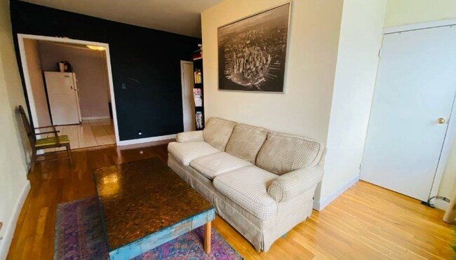 Photo - 459 Irving Ave