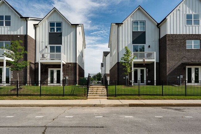 Photo - 5610 Sofias Cir