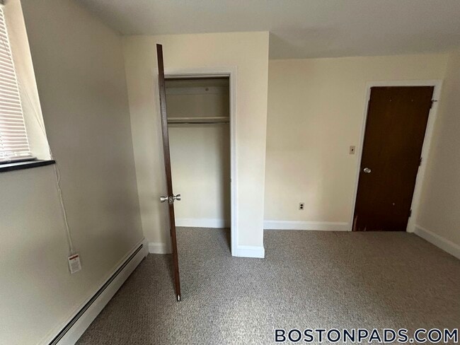 Photo - 8 Brattle Dr Unit 2