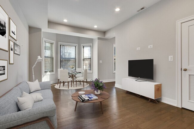 Building Photo - 847 W Lill Ave Unit H