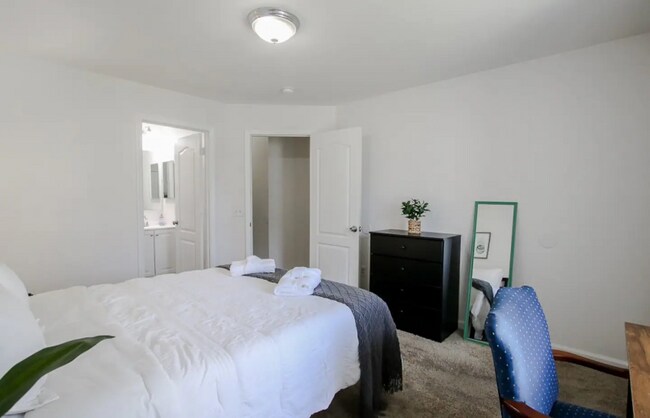 Photo - 1506 E Henry St