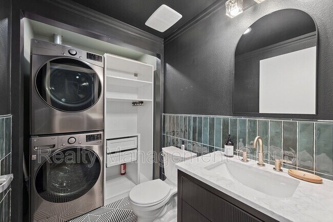 Photo - 877 Island Ave Unit 312
