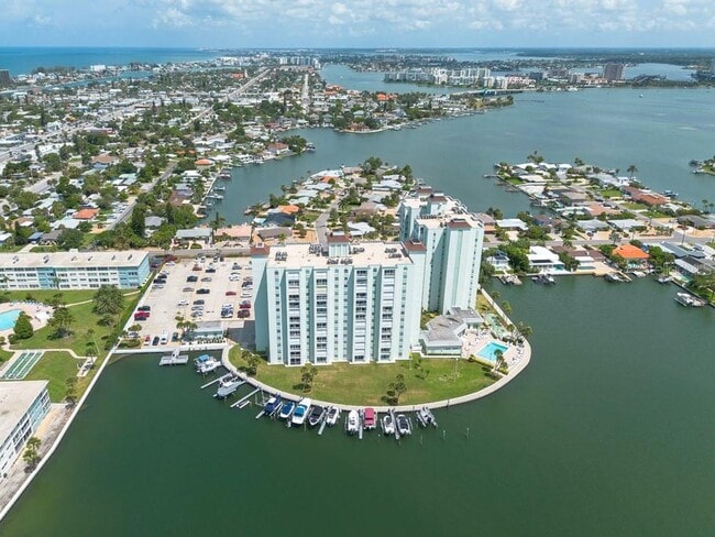 Photo - 400 64th Ave Unit 704