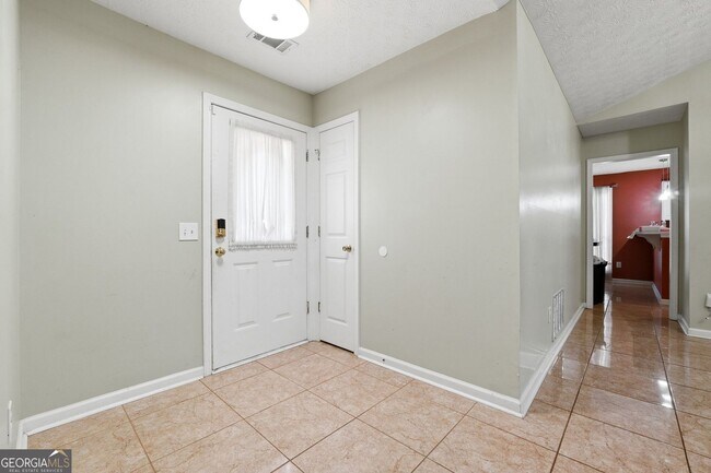 Photo - 2833 Loral Pines Dr NW