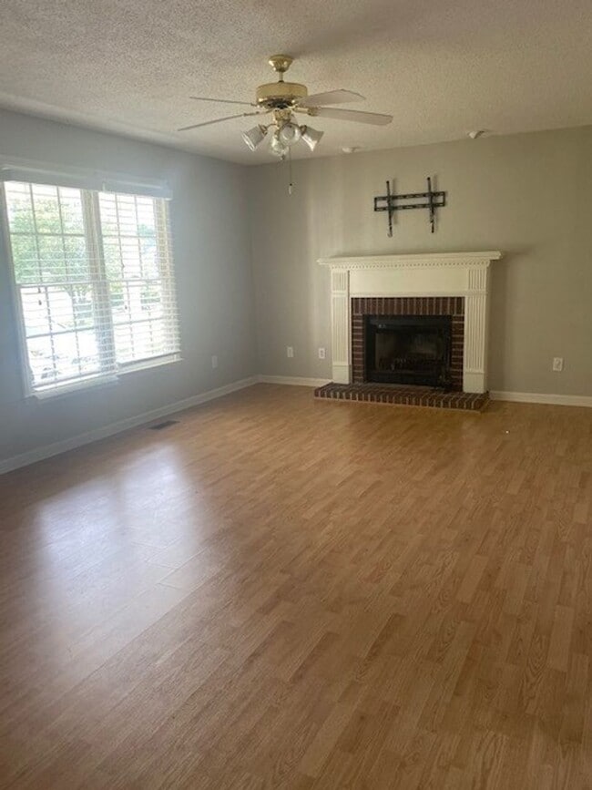 Photo - 3 Bed/2 Bath in Pikeville