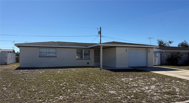 Building Photo - 3838 Beechwood Dr