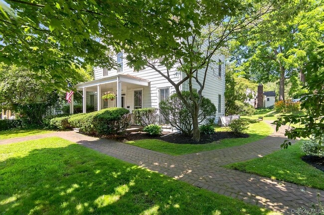 Photo - 4 Parkview Ter