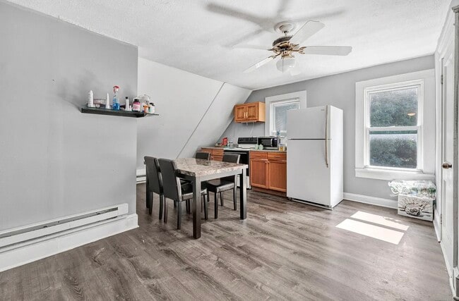 Photo - 66 Walnut St Unit Walnut st 3rd fl