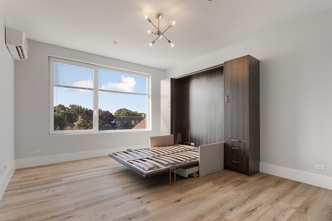 Photo - 1531 W Howard St Unit 404