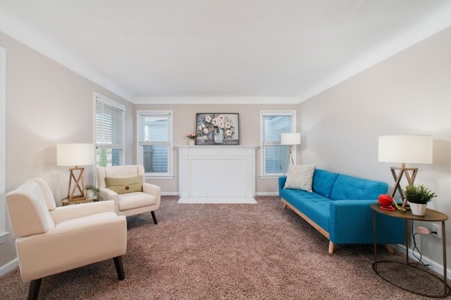 Photo - 13621 Vernon St