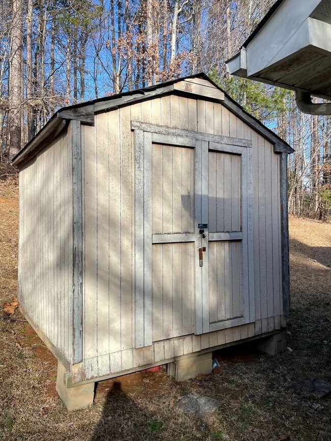 3 BED, 2 BATH FULLY FURNISHED HOME! 1,600... Rental House Rental in