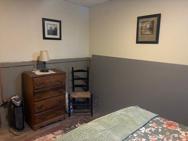 Photo - 9 Hampshire Ln