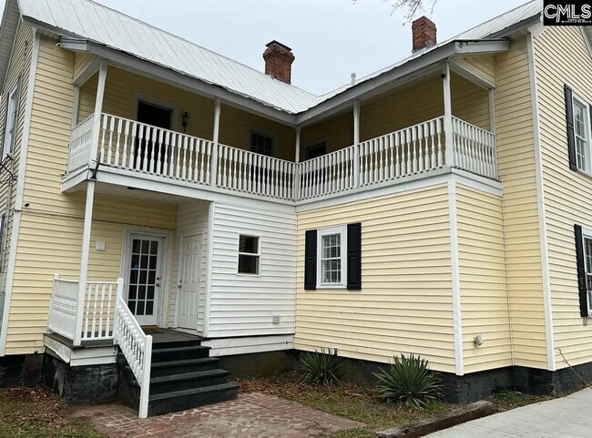 Photo - 515 Center St