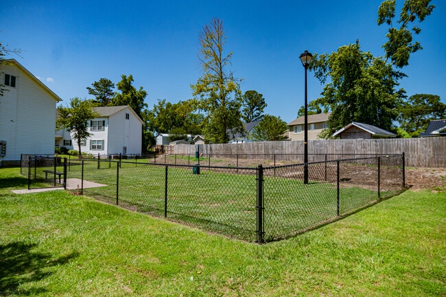 Deerbrook Apartments