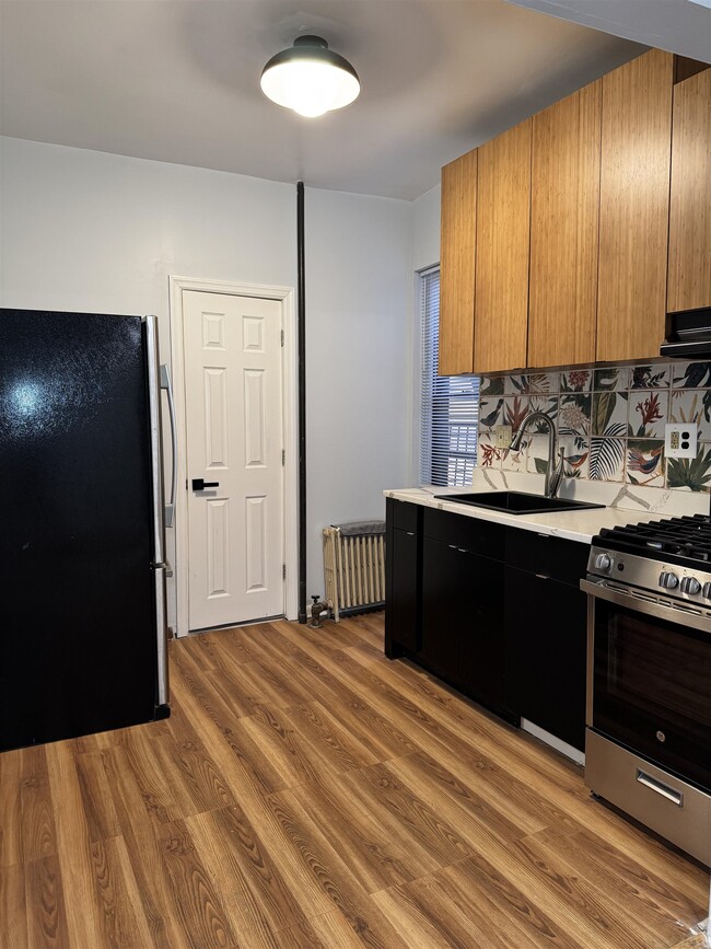 Photo - 23 Belvidere Ave Unit 21